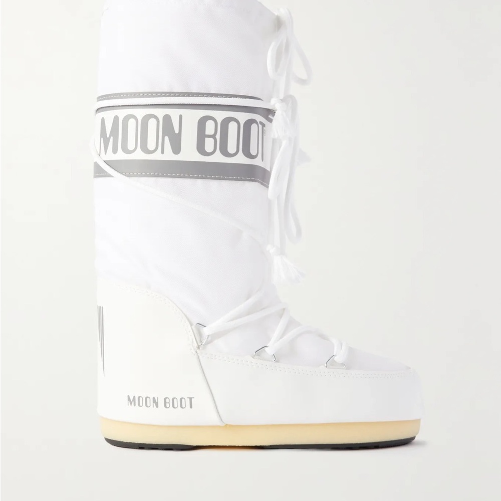 Moon Boot Women's White Snow Boots